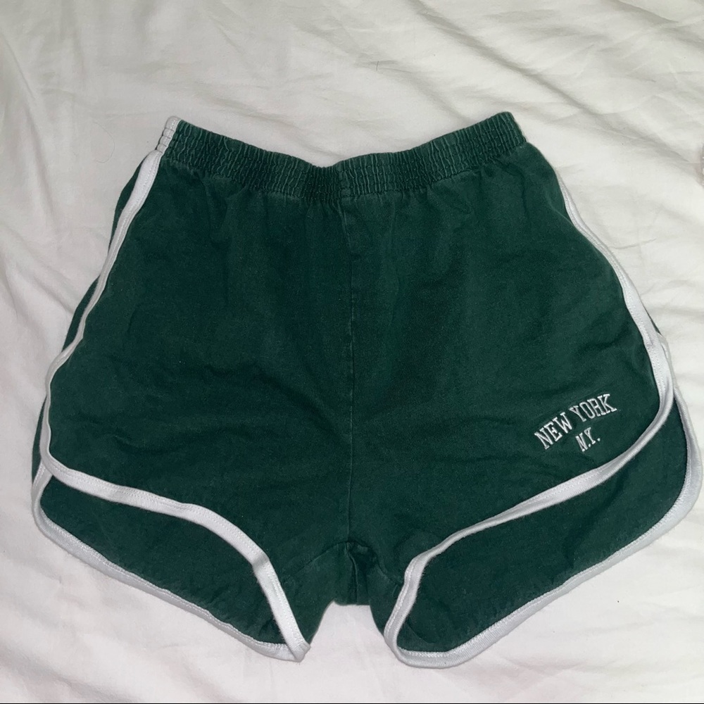 BRANDY MELVILLE SHORTS
